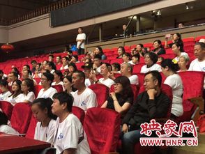 揭秘電視節目制作 河南廣播電視臺“河南電視50年”家庭開放日紀實